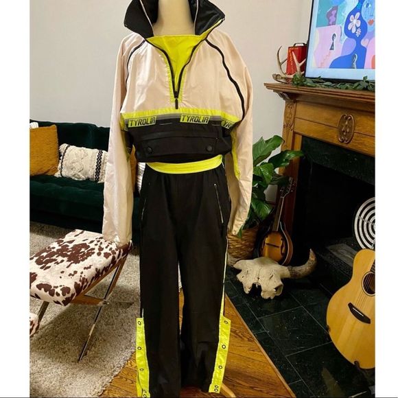 Insanely Rad Vintage 80s 90s Tyrolia Neon Ski Snowboard Winter Sports Suit - Picture 8 of 16